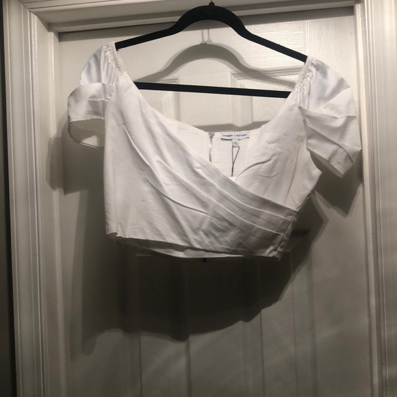 Express Tops - Express crop top